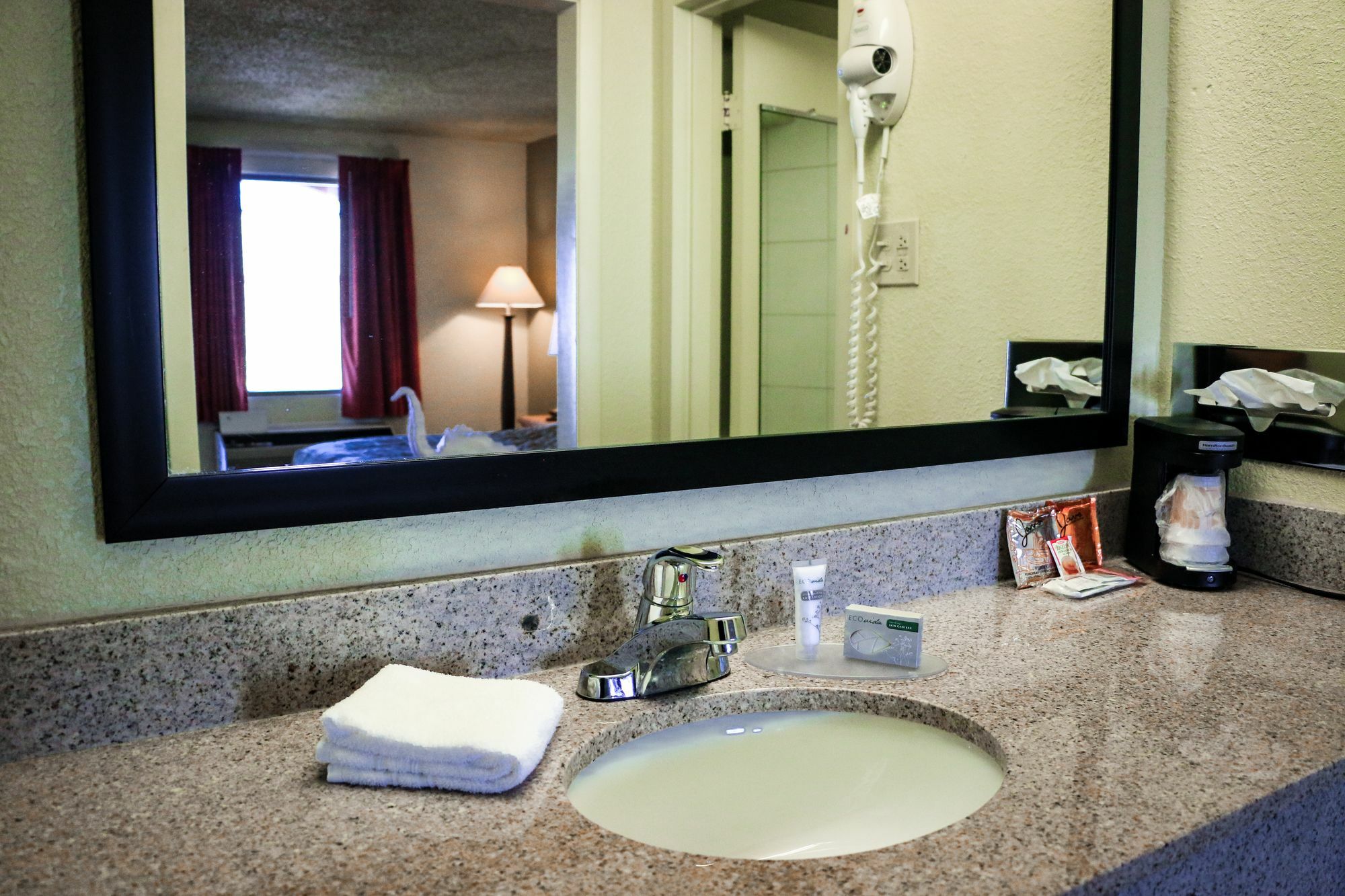 Suite Dreams Hotel Mattoon Zewnętrze zdjęcie